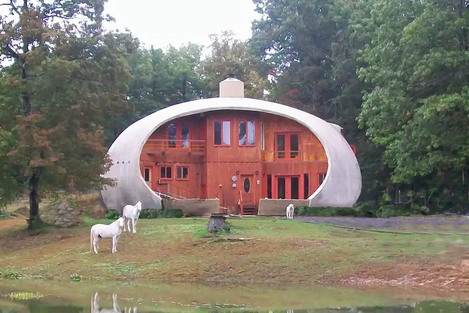 Cloudome in Menlo, Georgia